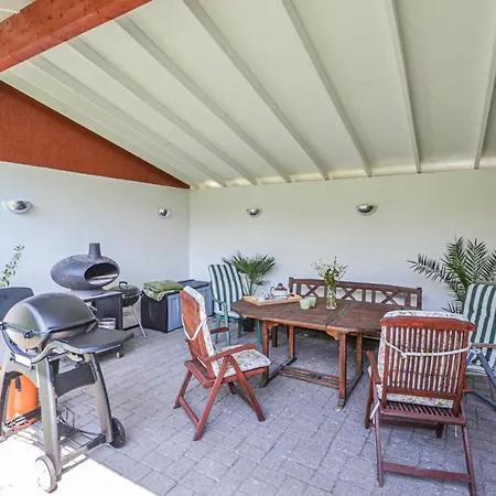 Four-bedroom In Ebeltoft
